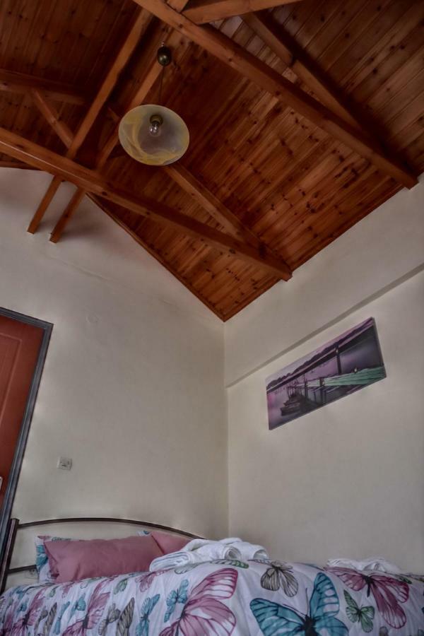 Cozy Loft Apartamento Mesolóngion Exterior foto